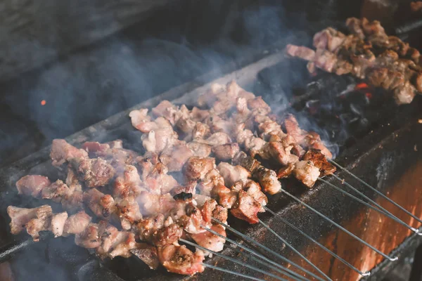 Smoked Barbecue Meat Skewers Grilling Brazier — 스톡 사진