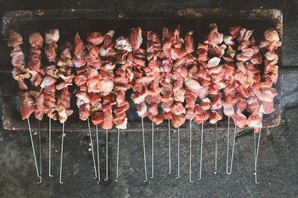 Carne Churrasco Fumada Espetos Grelhando Braseiro — Fotografia de Stock