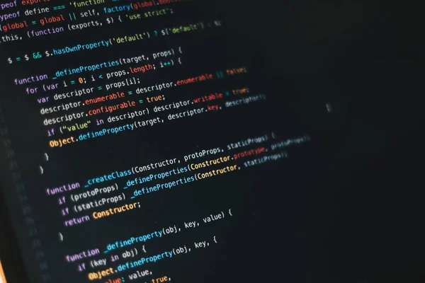 Bilgisayar monitöründeki program kodu