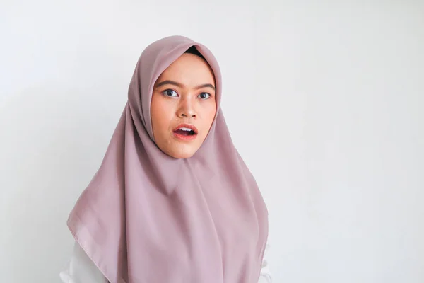 Portrait Young Muslim Woman Scarf — Stok Foto