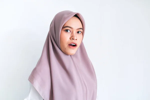 Portrait Young Muslim Woman Scarf — Stok Foto