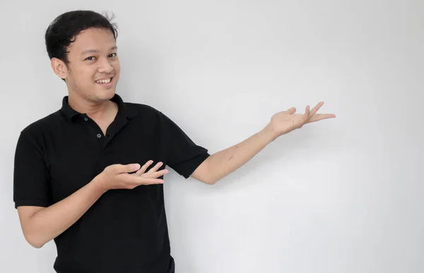 Jovem Asiático Homem Preto Shirt — Fotografia de Stock