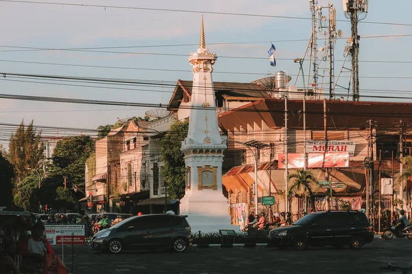 Günbatımı Geçmişine Sahip Tugu Jogja Tugu Pal Olarak Bilinen Yogyakarta — Stok fotoğraf