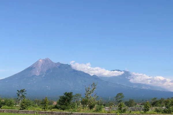 Paisaje Con Volcán Las Montañas — Foto de Stock