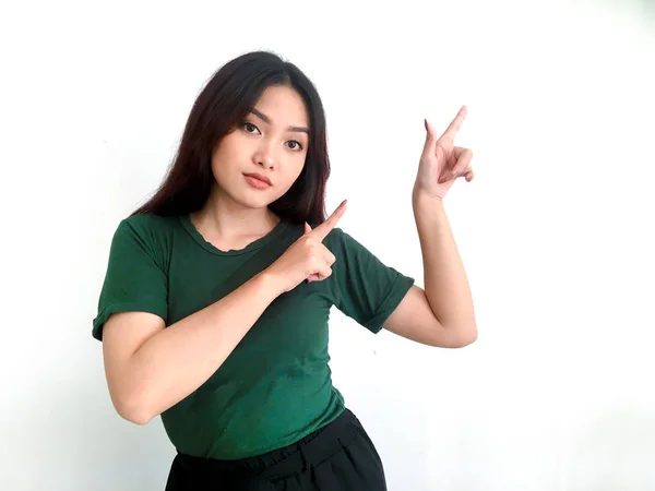 Schattig Aziatisch Meisje Greent Shirt — Stockfoto