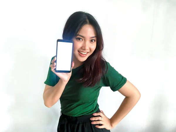 Glücklich Asiatisch Frau Mit Handy — Stockfoto