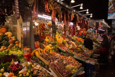 Sokak yemekleri pazarı, Barselona, İspanya