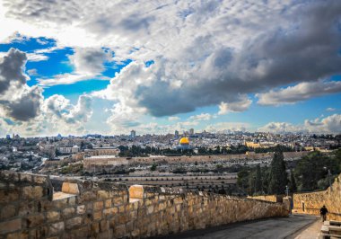 The Mount of Olives is a sacred place for Christians and Jews. It offers a panorama of the Old city of Jerusalem, which lies on the other side of the Kedron valley.    