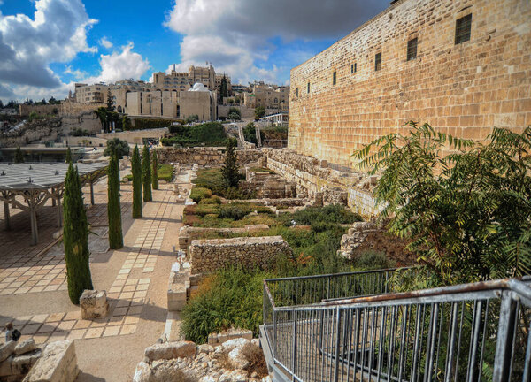 The mountain on which King Solomon erected the first temple to the One God is sacred to Jews, Christians and Muslims. This is a great architectural monument of Israel, Byzantium, Crusaders and Arabs.   