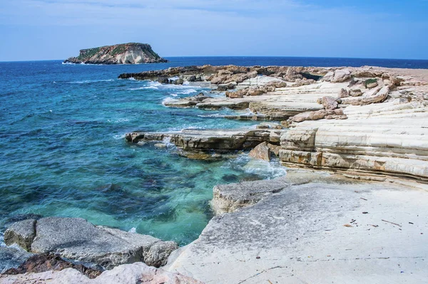 Cabo Drepano Costa Oeste Chipre Fenômeno Natural Incrível Ondas Mar — Fotografia de Stock