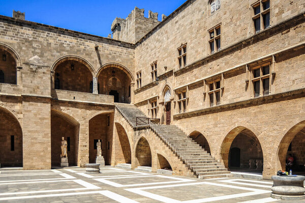 The palace of the great masters of the Order of the Hospitallers, who controlled the Eastern Mediterranean in the Middle Ages, was built in 1408 on the site of the Byzantine fortress.   