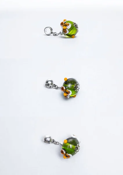 Perline di vetro multicolore verde — Foto Stock
