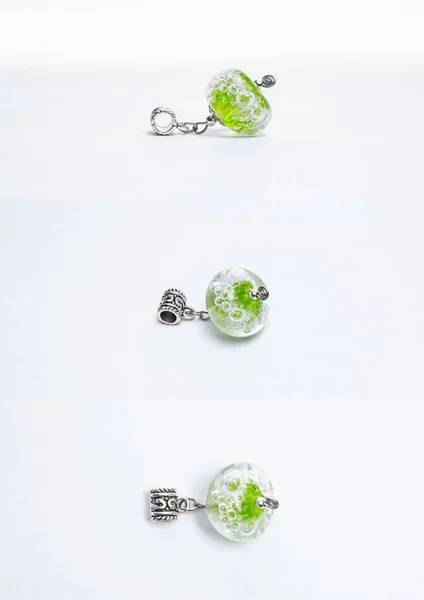 Koraliki szkło zielony z bąbelkami — Zdjęcie stockowe