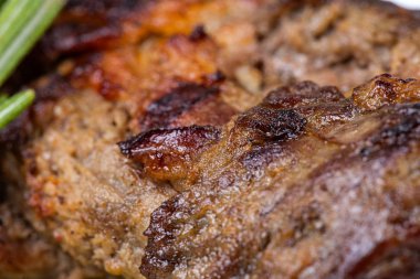 Izgara kızarmış et görüntüsünü