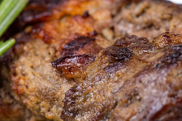 Izgara kızarmış et görüntüsünü