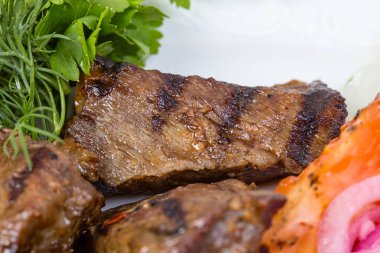 Barbekü ızgara et ve sebze