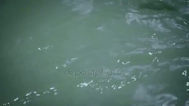 Wasser im heißen Whirlpool — Stockvideo