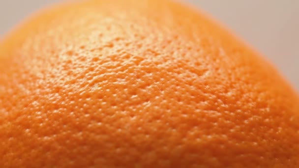 Шкірка свіжого апельсина — стокове відео