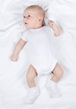 İki aylık çocuk, genel gider fotoğraf yalan