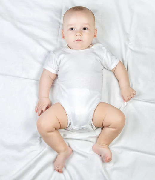 Vážné pět měsíční dítě — Stock fotografie