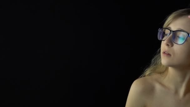 애처로운 얼굴 어린 소녀 — 비디오