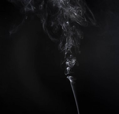 Aroma sopa dikey dumanlı bulut