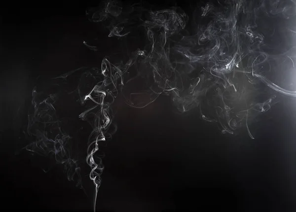 Ondas curva de humo de palo de aroma — Foto de Stock
