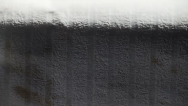 Macro vidéo de cigarette fumante avec filtre 