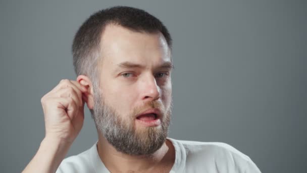 髭を生やした男の撮影 — ストック動画