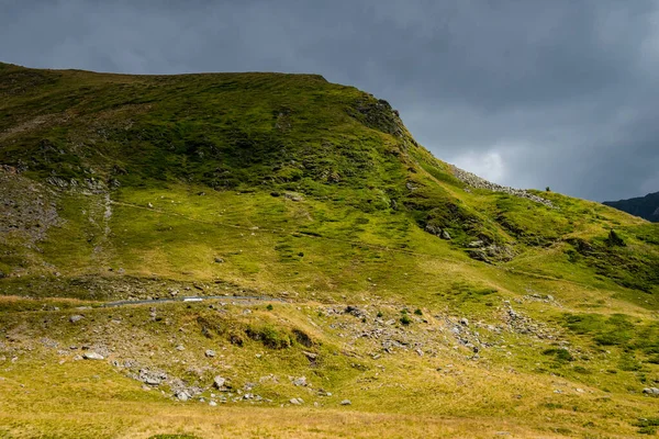 Mountain Half Lit Sun Half Shadowed Clouds — Stock Photo, Image