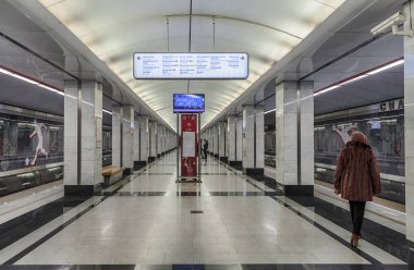Moskova, 24 Mart 2018. Metro istasyonu 
