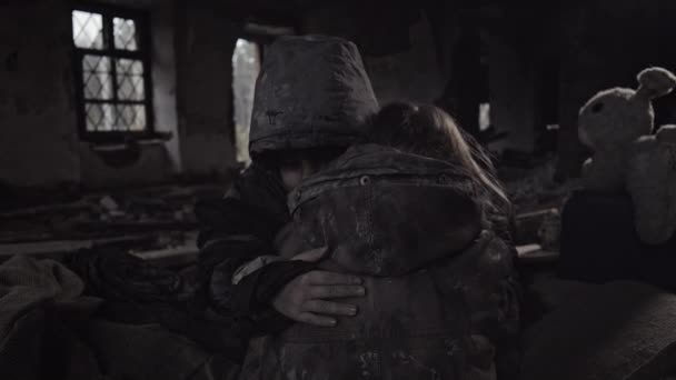 Little Homeless Orphans Hugging Abandoned Building — 비디오