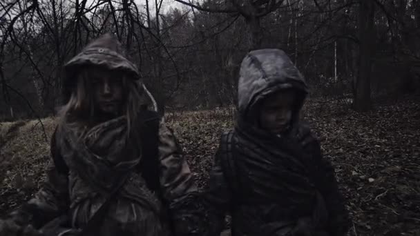 Little Homeless Children Walking Grief Nature — Stock Video