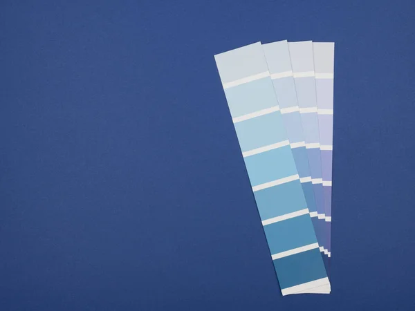 Die Blautöne auf blauem Hintergrund. Die Palette der blauen Farben. — Stockfoto
