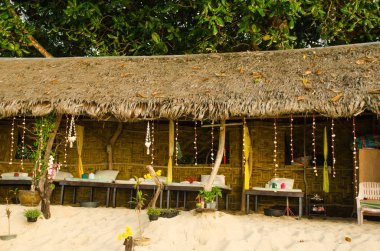 Kumsalda masaj salonu 