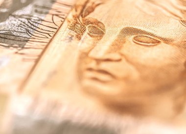 Gerçek para birimi. Para, Dinheiro, Brezilya, Reais. Yakın planda gerçek banknot..