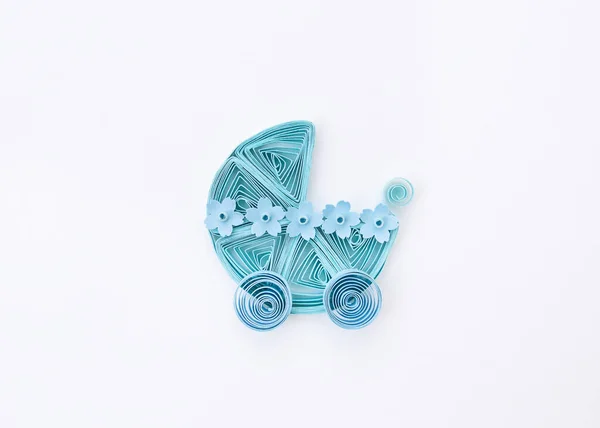 Bebek Arabası Yeni Doğmuş Mavi Çocuk Yapımı Kağıt Tüy Dökme — Stok fotoğraf