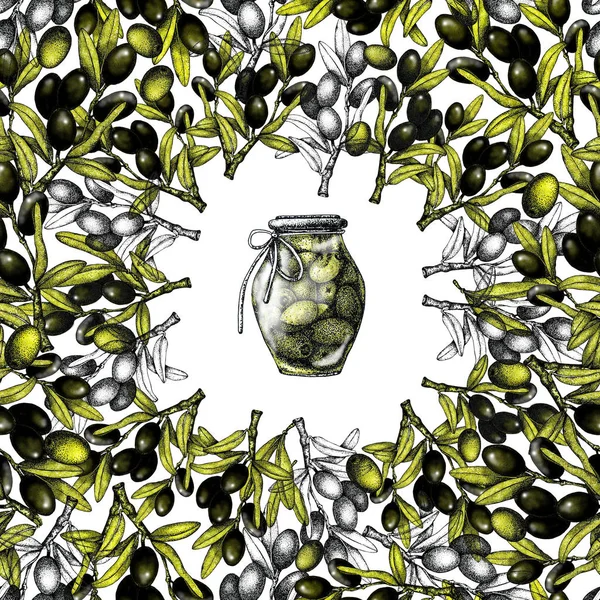 Patrón sin costuras con una ilustración de aceitunas negras y verdes sobre un fondo blanco con ramitas y hojas. Diseño para aceite de oliva, embalaje, cosméticos naturales, productos de salud, fondos de pantalla —  Fotos de Stock
