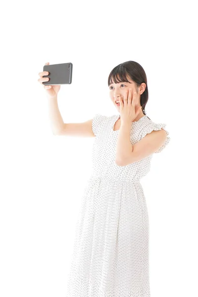 Азіатська Жінка Бере Селфі Мобільним Телефоном — стокове фото