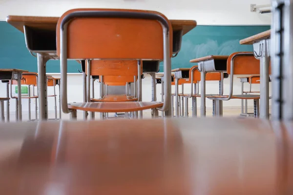 Sala Aula Vazia Interior Escola Com Cadeiras Modernas — Fotografia de Stock