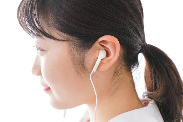 Retrato Mujer Joven Asiática Con Auriculares Aislados Sobre Fondo Blanco — Foto de Stock