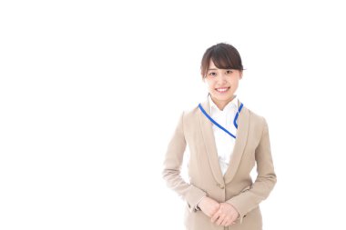 Asyalı iş kadını beyaz arka planda izole edilmiş