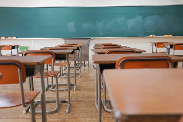 Sala Aula Vazia Interior Escola Com Cadeiras Modernas — Fotografia de Stock