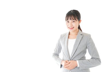 Asyalı iş kadını beyaz arka planda izole edilmiş