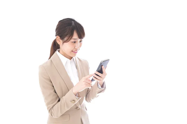 Asiatique Femme Affaires Aide Téléphone Mobile Isolé Sur Fond Blanc — Photo