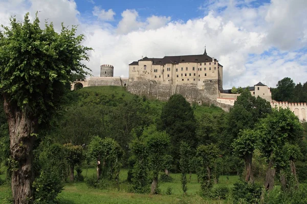 Cesky Sternberk Mittelalterliche Gotische Burg Auf Der Westseite Des Flusses — Stockfoto