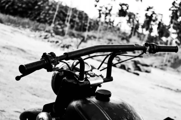 Luz da cabeça da bicicleta do motor com vista espelho, Frente da bicicleta, Expensi Imagens De Bancos De Imagens