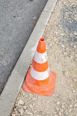 Sürücüleri bilgilendirmek için Avrupa trafik işaretleri