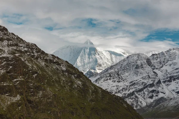 Hermosa Vista Cima Montaña Con Nieve Alpes Suizos — Foto de Stock