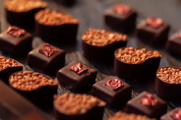 Chocolate Doces Várias Formas Cores Chocolate Suíço — Fotografia de Stock